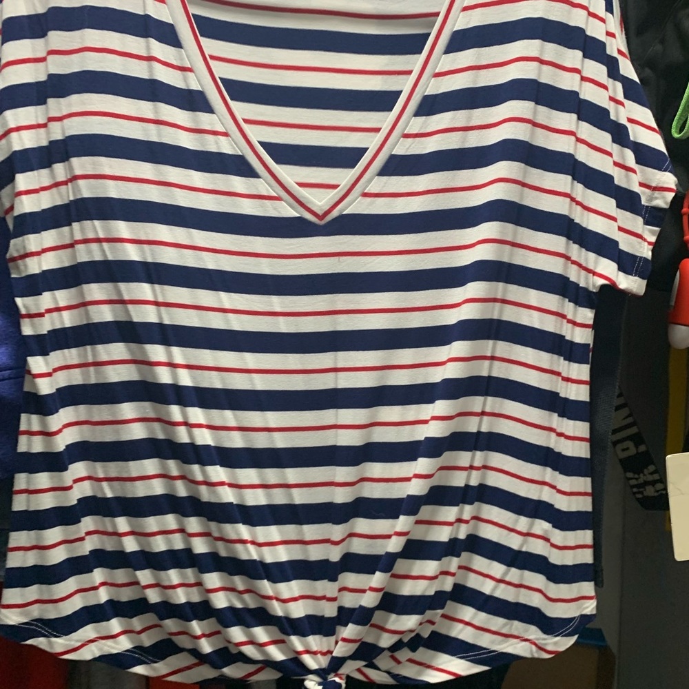Fourth of July shirt, Medium size excellent condition with tags smoke free home